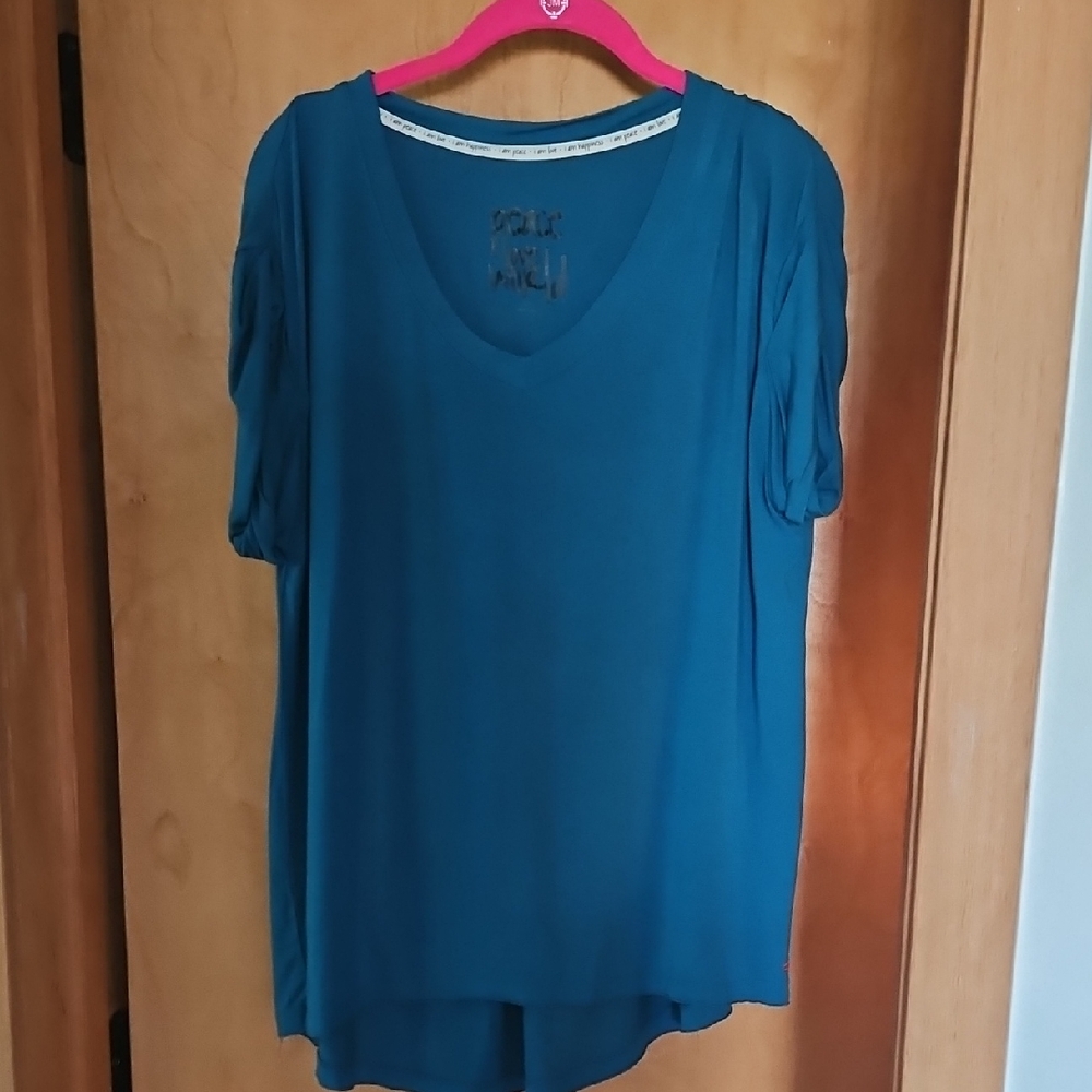 Peace Love World Teal Short Sleeve Top